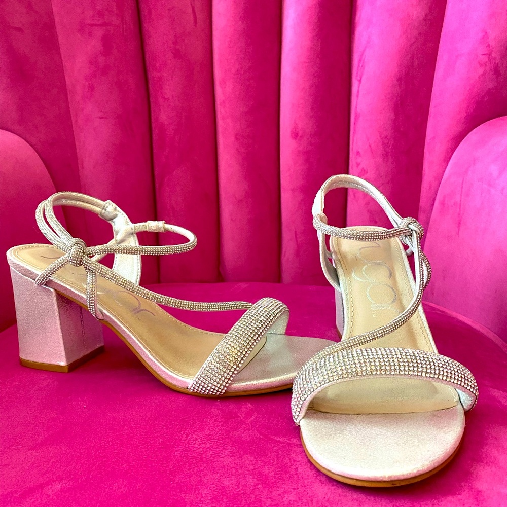 Elegant Women's Strappy Heels